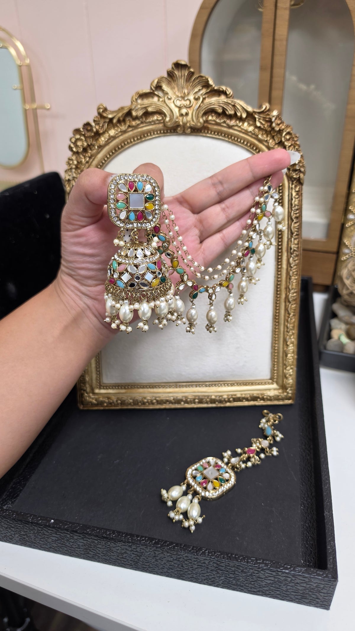Iqra jhumkis with Tikka set