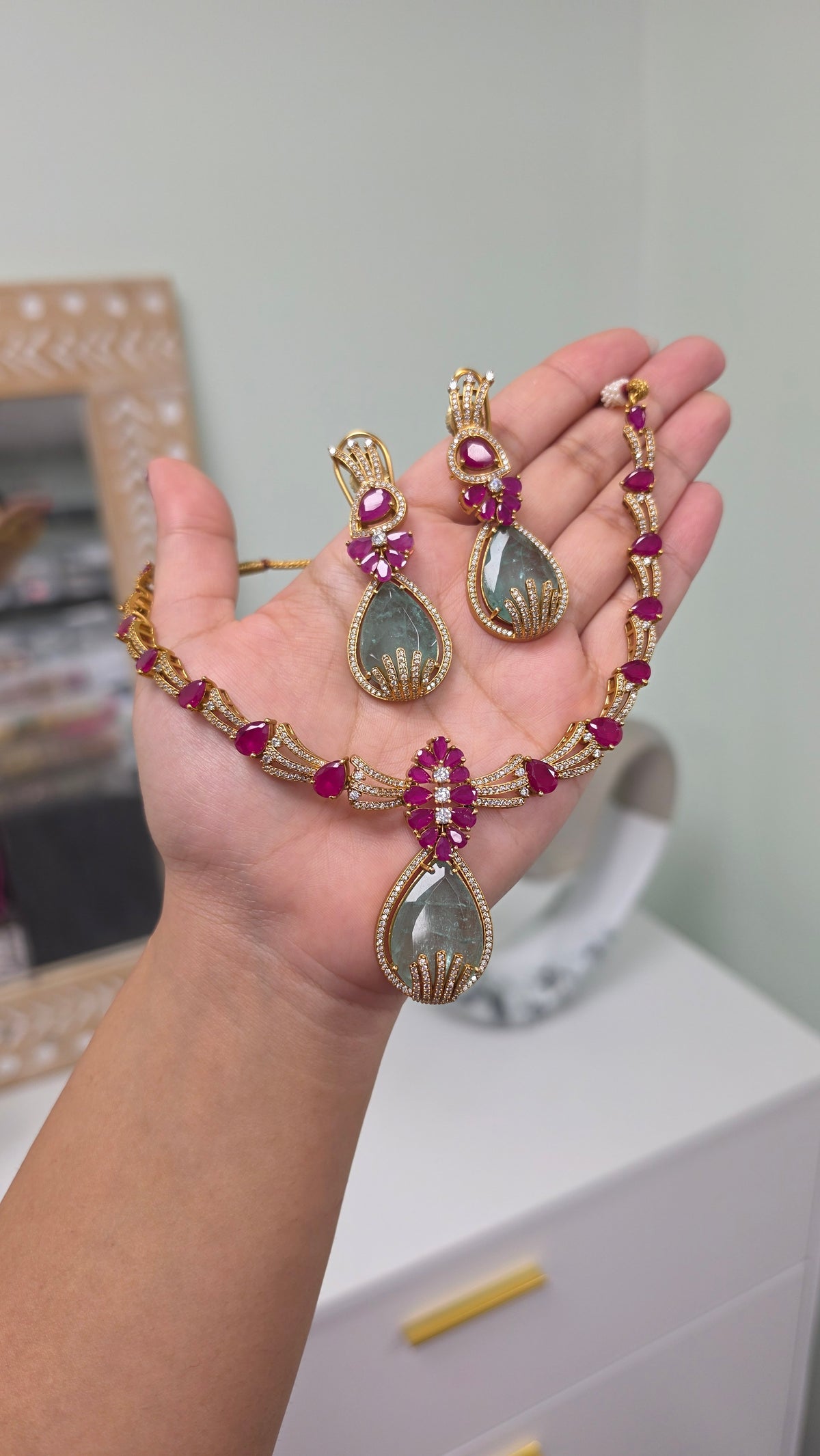 Sunaina premium kundan set