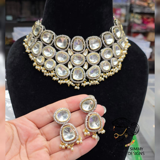 Sonali mosonaite kundan earrngs