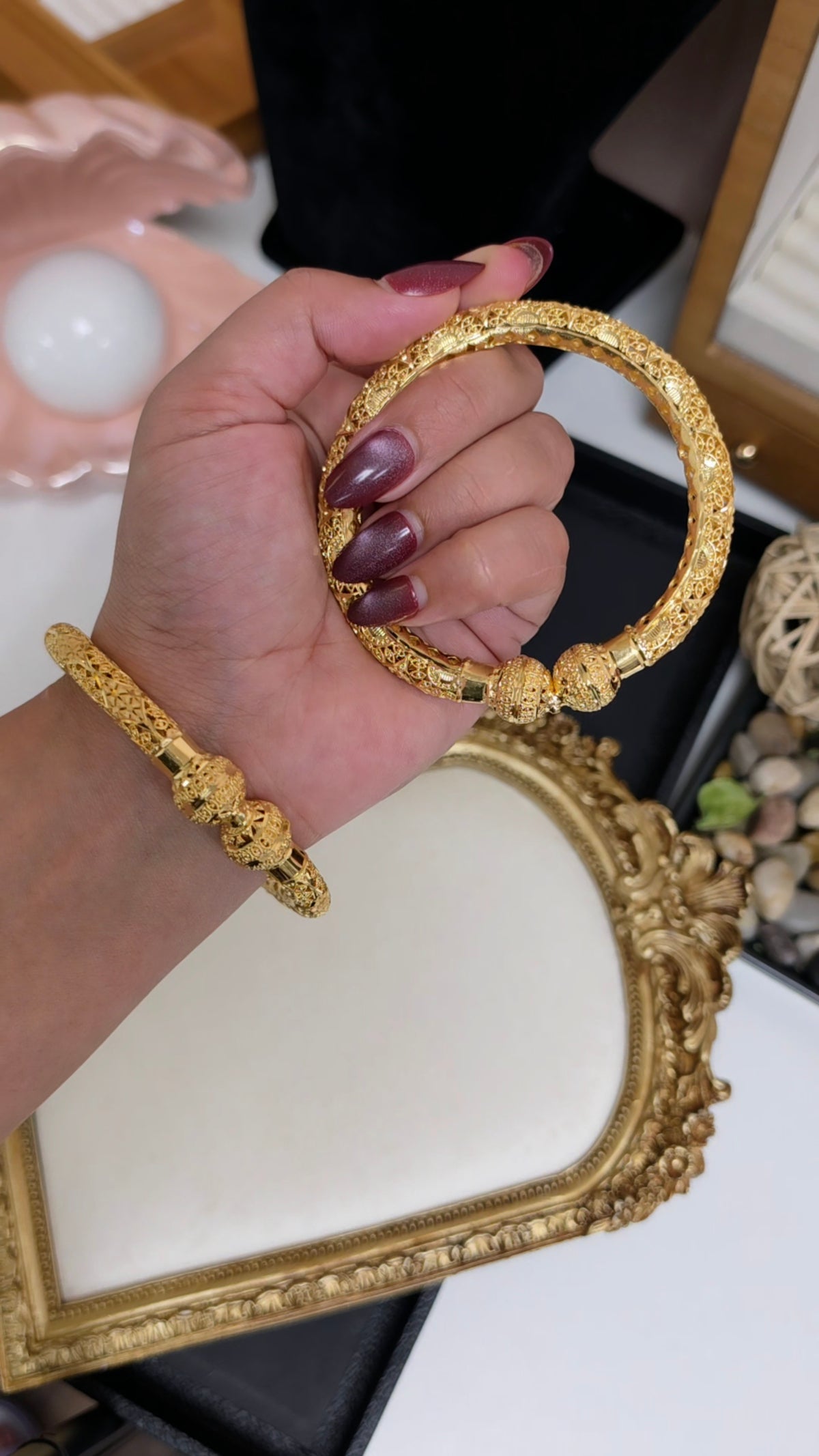 Kinza Premium gold plated bangles set