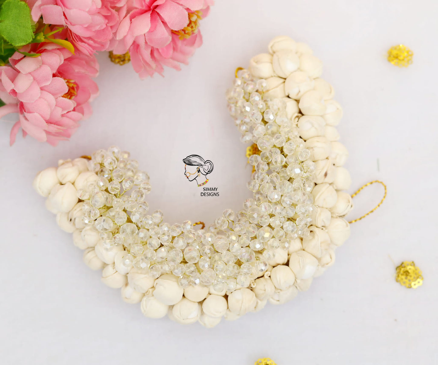 Gajra with crystal work