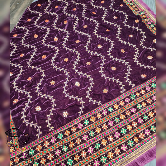 Ada velvet dupatta